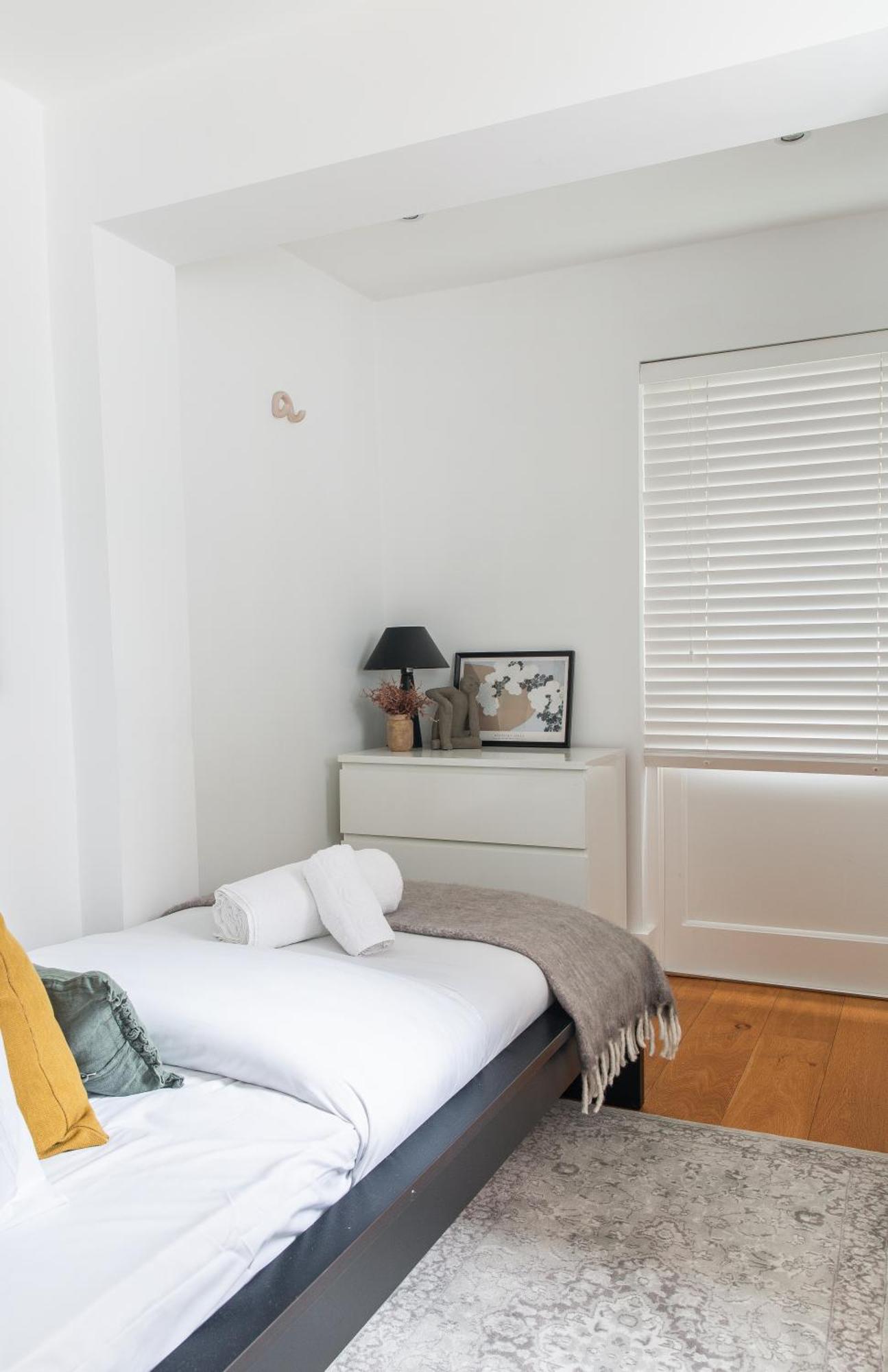 3 Bed- London- Private Garden Appartamento Londra
